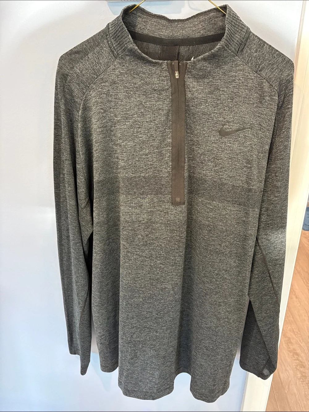 Nike Golf Men's Heather Gray Half-Zip Performance Pullover